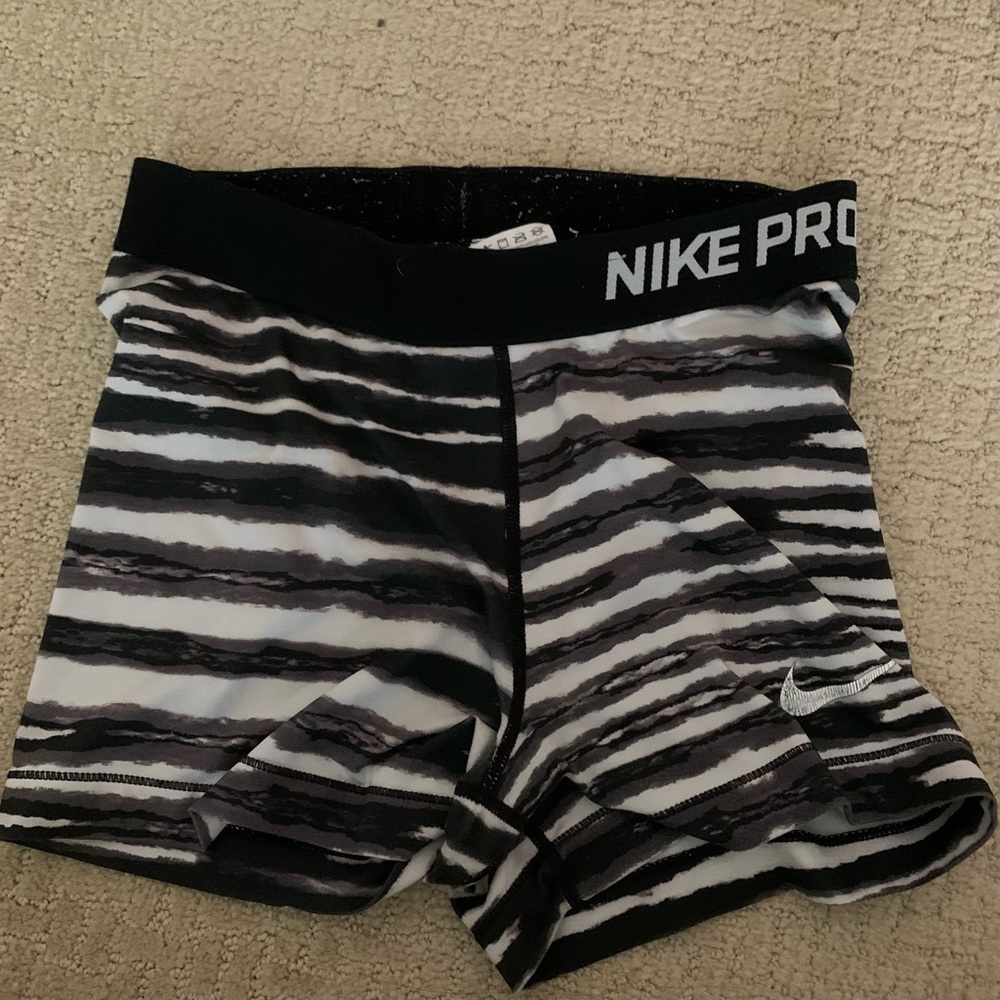 nike pros